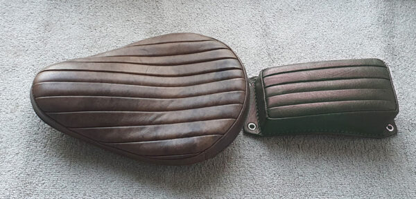 Bates Style Seat - Tuck and roll - Image 4