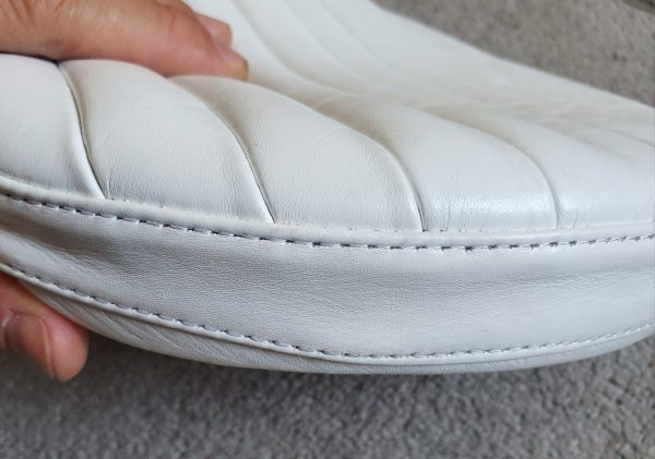 Bates Style Seat - Tuck and roll - Image 13