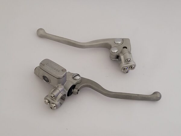 Handlebar controls with 1+1 buttons - Image 2